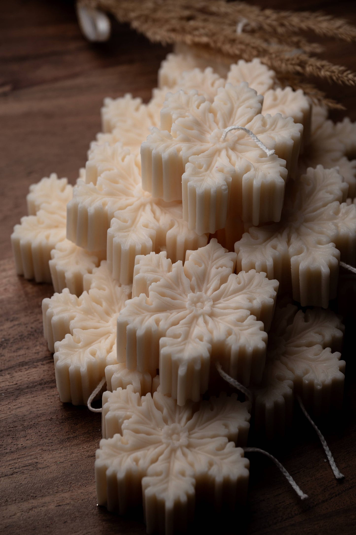 Snowflake Christmas Candle - Holiday Decor