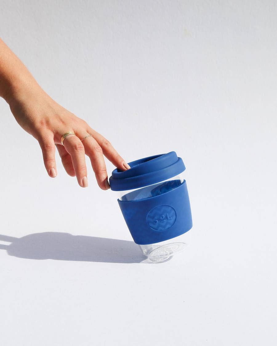 8OZ Winter Bondi Blue Glass Travel Tumbler